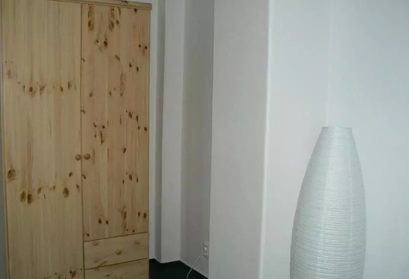 پانسیون Penzion Na Vápence