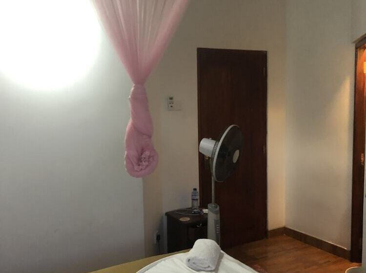 פנסיון Villa 7 Negombo