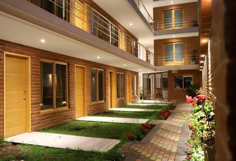 Retkeilymaja El Geranio