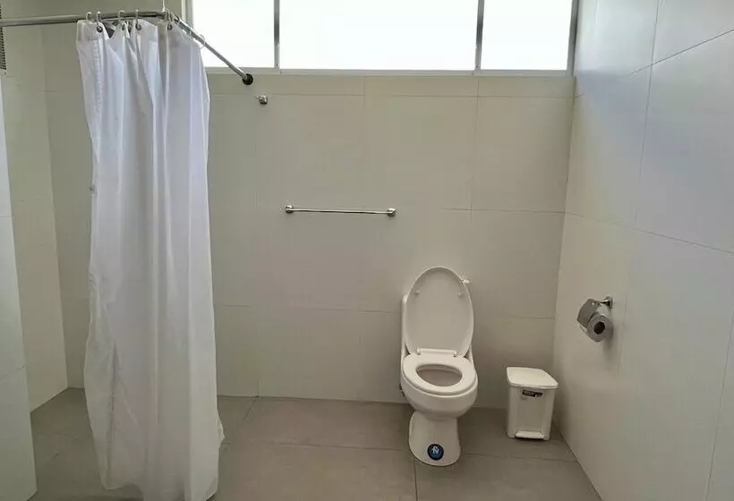 Retkeilymaja El Geranio