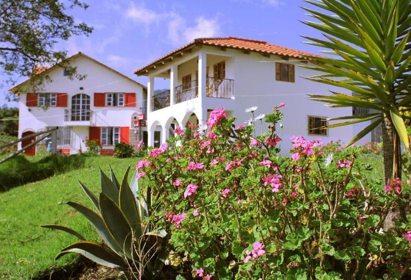 Hosteria Rose Cottage