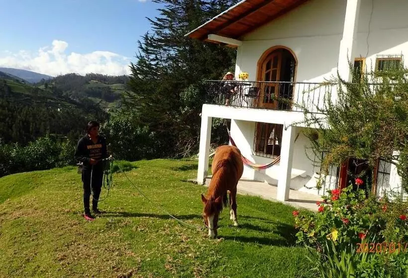 Hosteria Rose Cottage