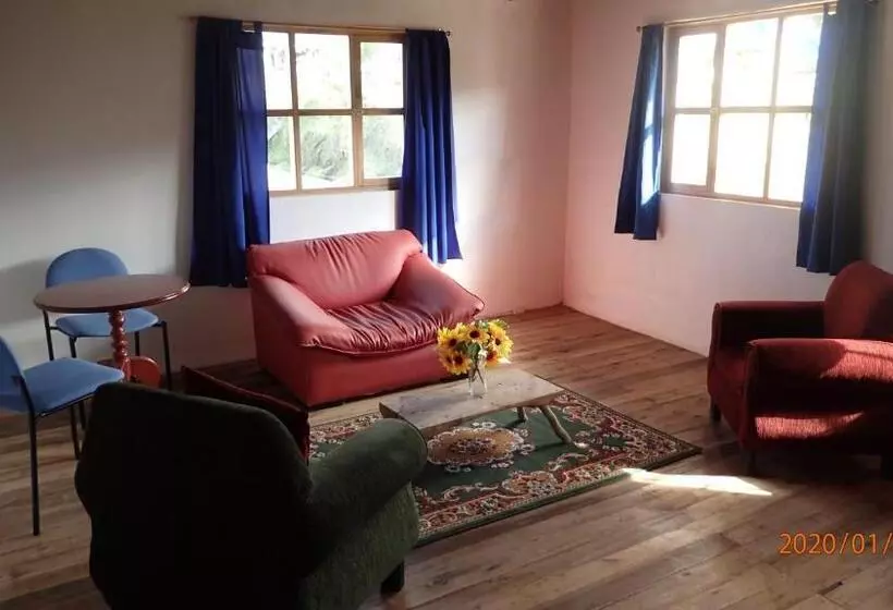 Hosteria Rose Cottage