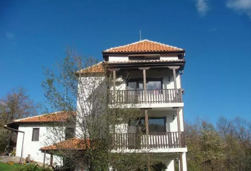 Majatalo Family Hotel And Restaurant Plamena