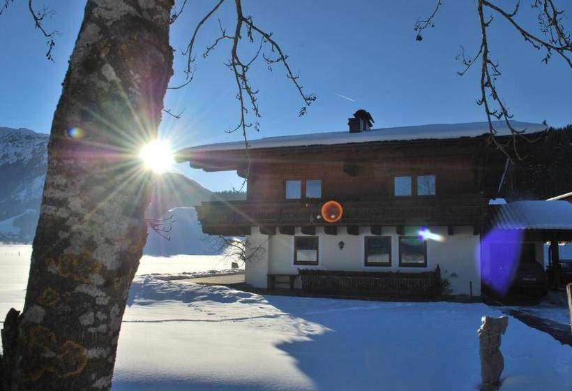 ペンション Gästehaus Einödberg