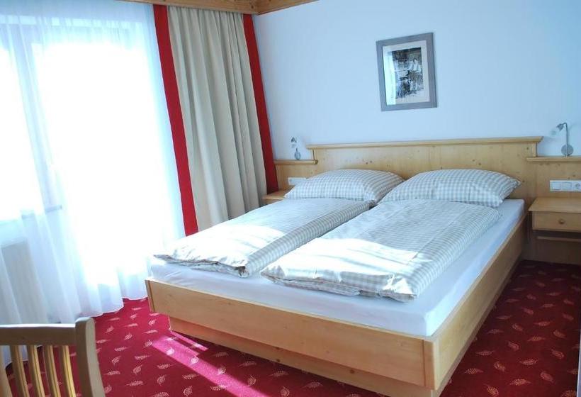 ペンション Gästehaus Einödberg