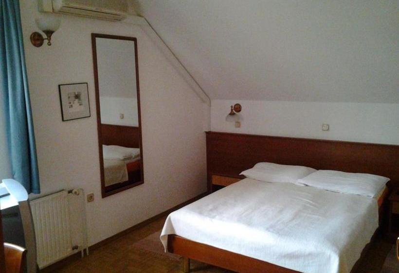 پانسیون Guest House Arvaj