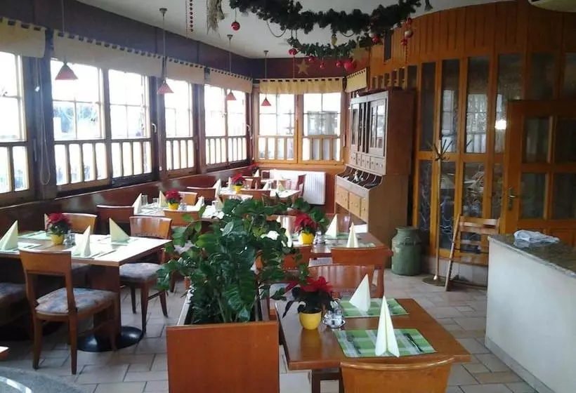 پانسیون Guest House Arvaj
