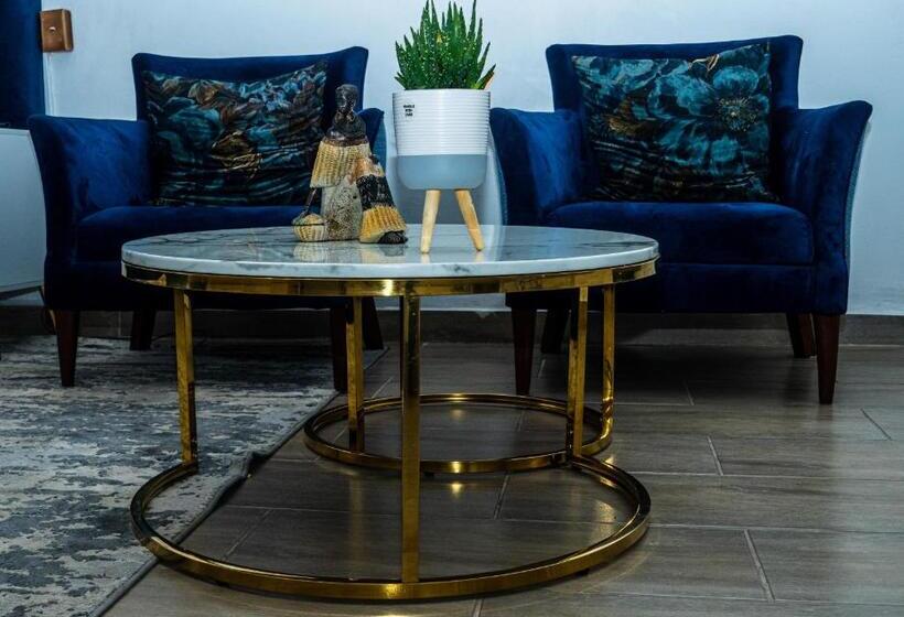 Пансион Henry George Guest House