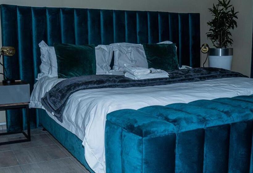 Пансион Henry George Guest House