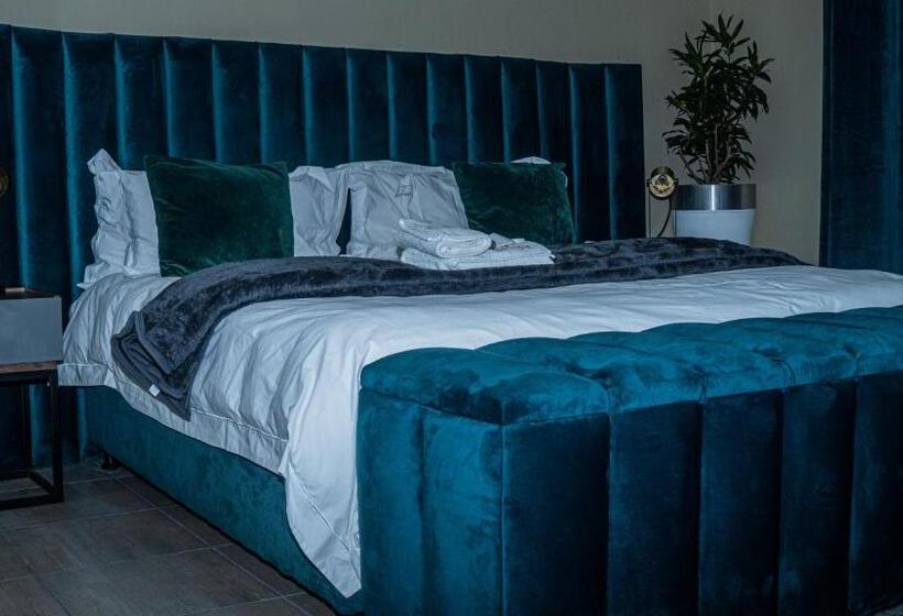 Пансион Henry George Guest House