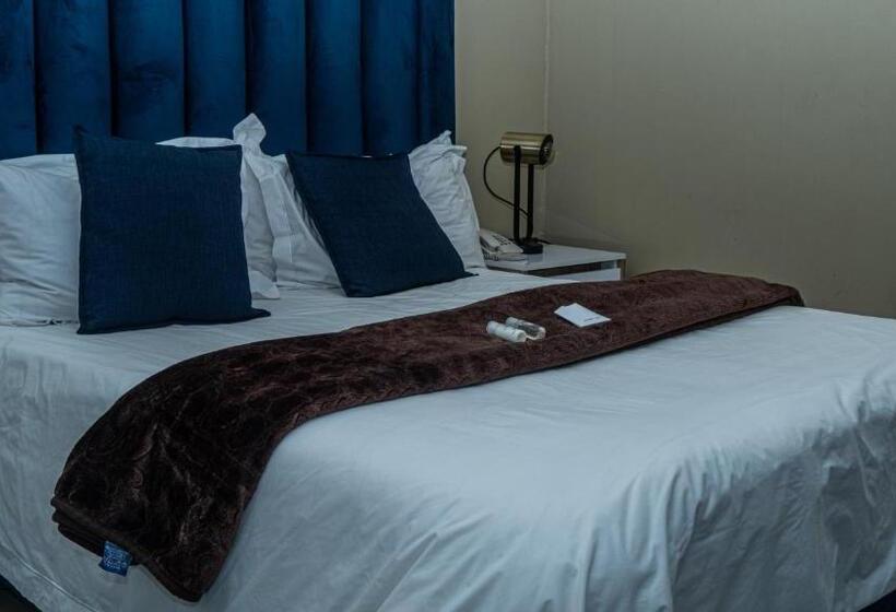 Пансион Henry George Guest House