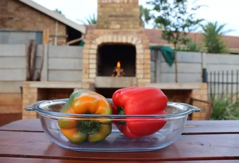 Majatalo Housemartin Guest House