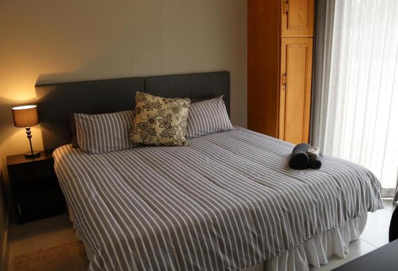 Pension Housemartin Guest House