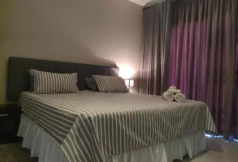 Majatalo Housemartin Guest House