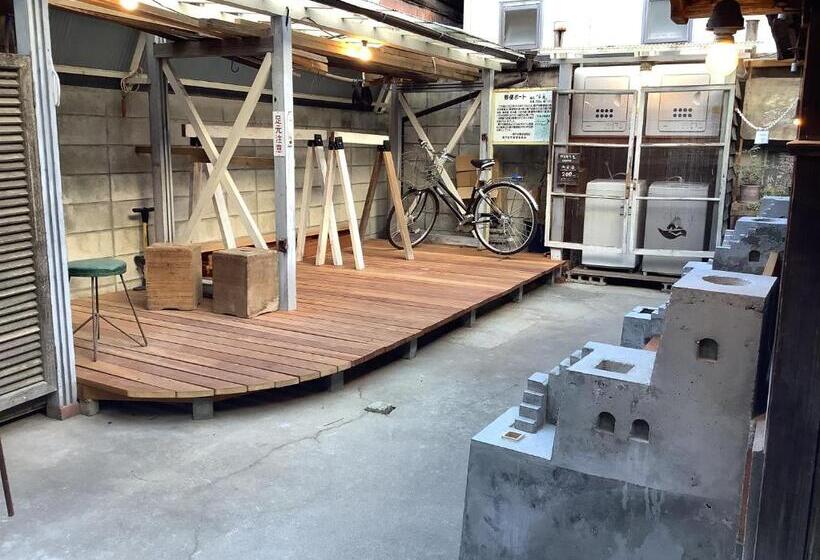 Pension Onomichi Guest House Anago No Nedoko