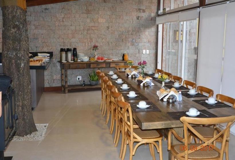 ペンション Pousada Do Chalé