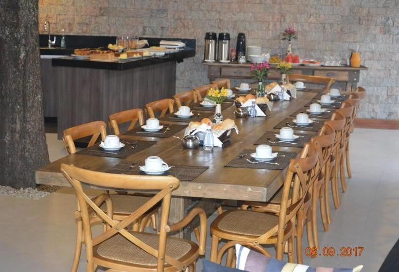 ペンション Pousada Do Chalé