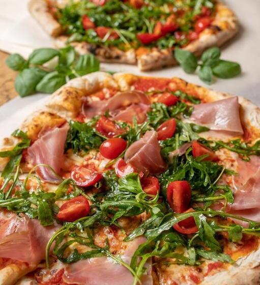 펜션 Tihiat Kut Complex