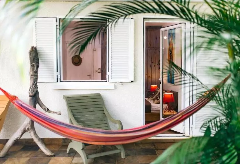 پانسیون Tree Lodge Mauritius