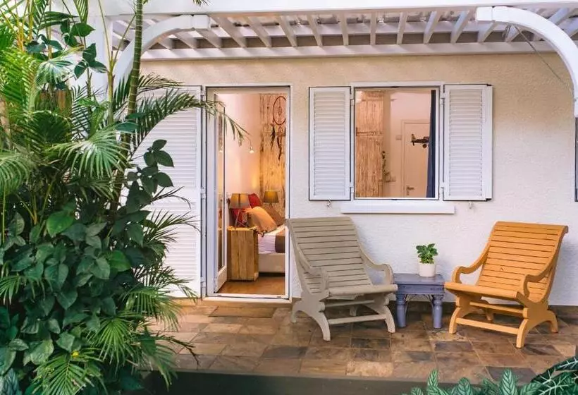 پانسیون Tree Lodge Mauritius