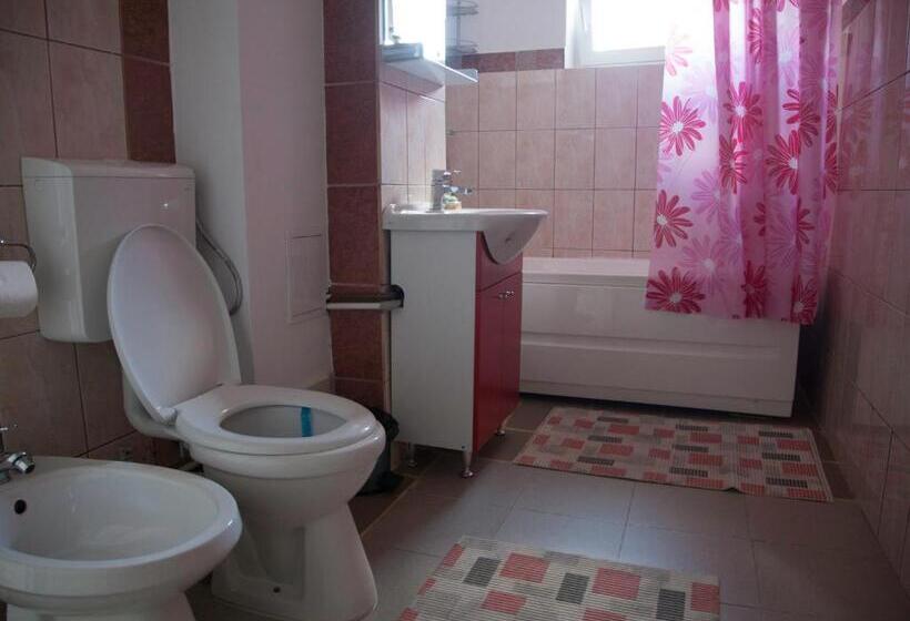 پانسیون Vila Victoria