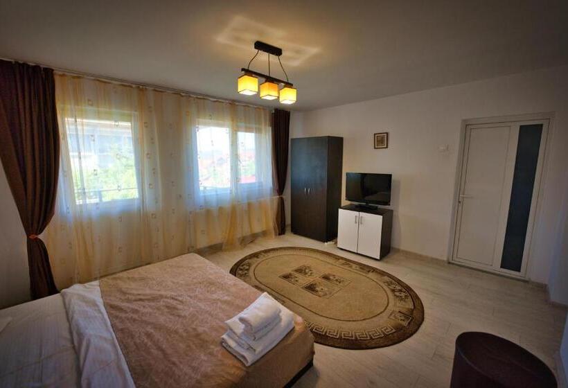 پانسیون Vila Victoria