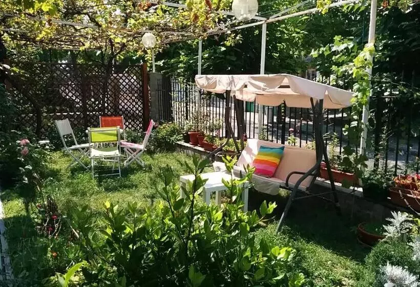 ペンション стаи за гости пламена