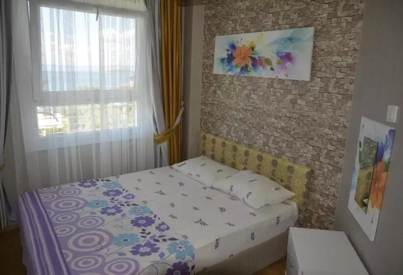 Majatalo Ege Apart &