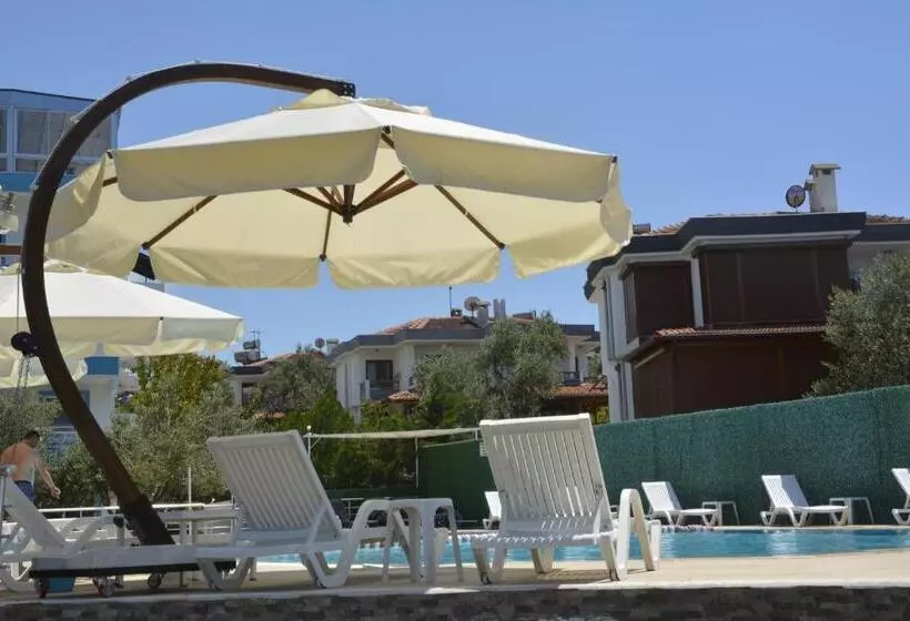 Majatalo Ege Apart &