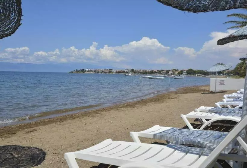 Majatalo Ege Apart &