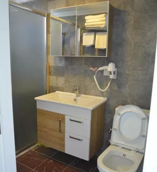 Majatalo Ege Apart &