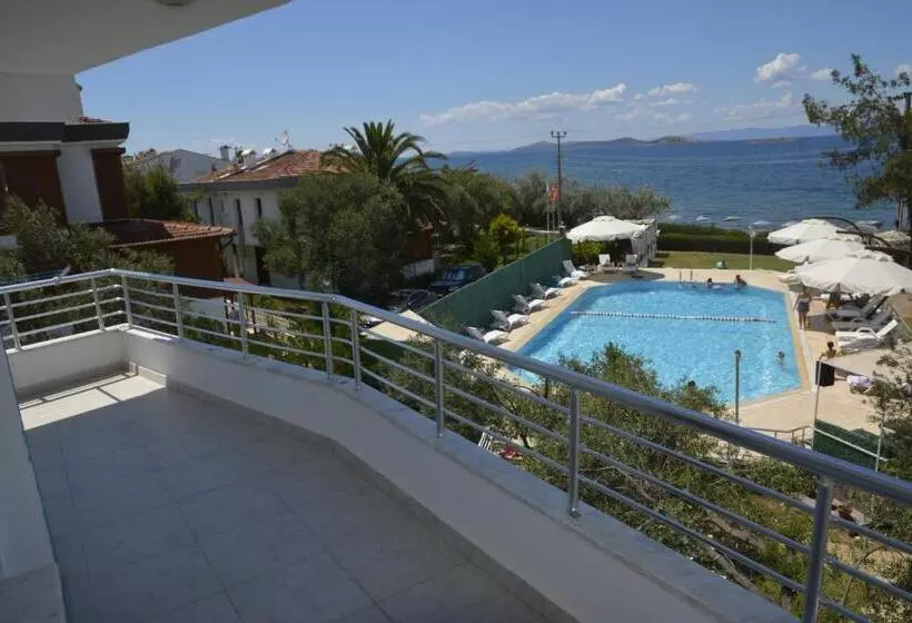 Majatalo Ege Apart &