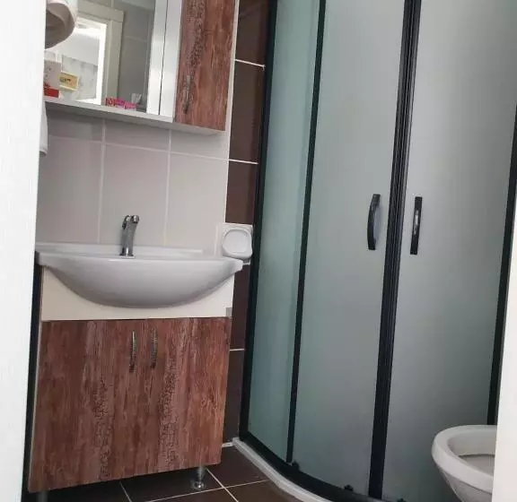 Majatalo Ege Apart &