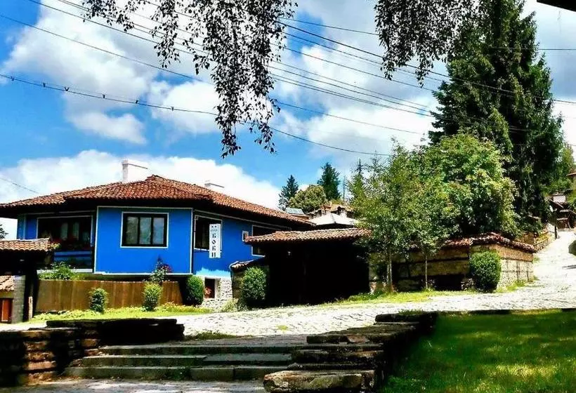 Majatalo Bobi Guest House