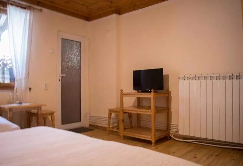 Majatalo Bobi Guest House