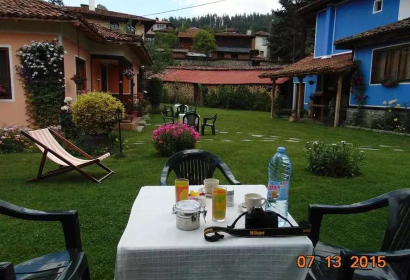 Majatalo Bobi Guest House