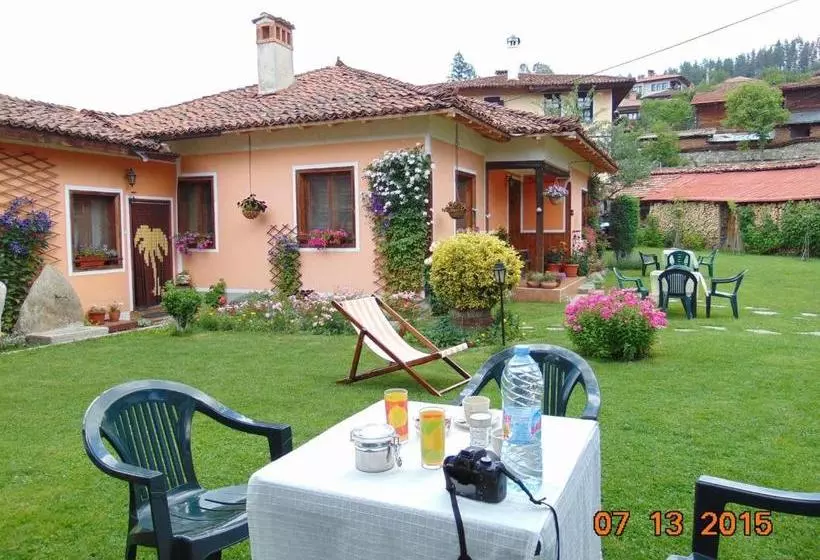 Majatalo Bobi Guest House