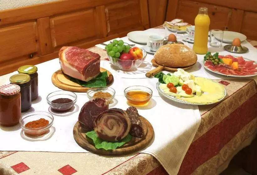 پانسیون Guesthouse Sanabor