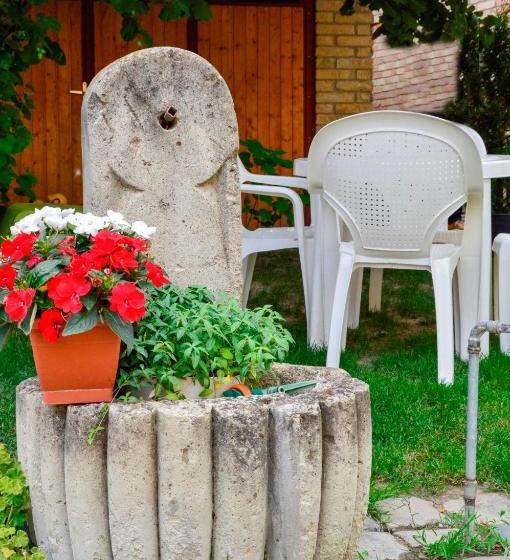 بنسيون Mediterrán Vendégház