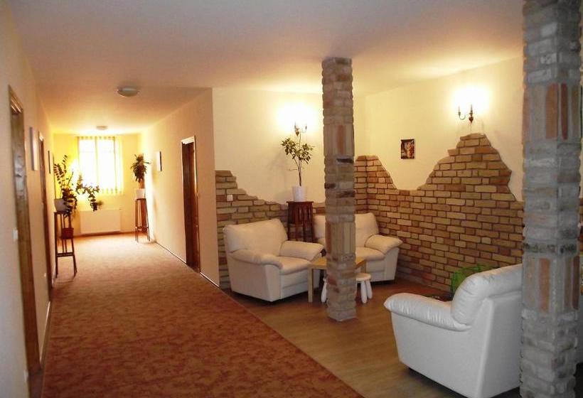 بنسيون Mediterrán Vendégház