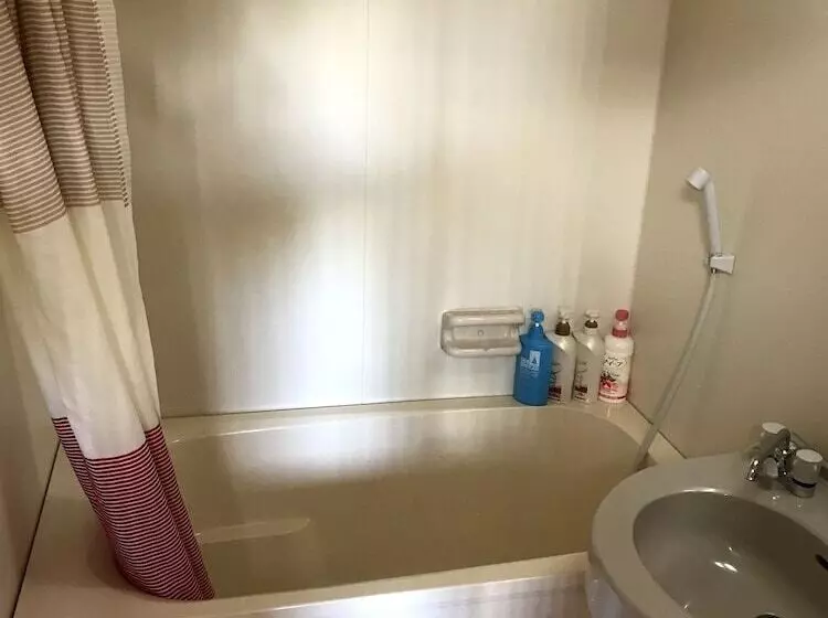 Majatalo Minshuku Shizu