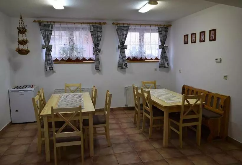 Majatalo Penzion Micik