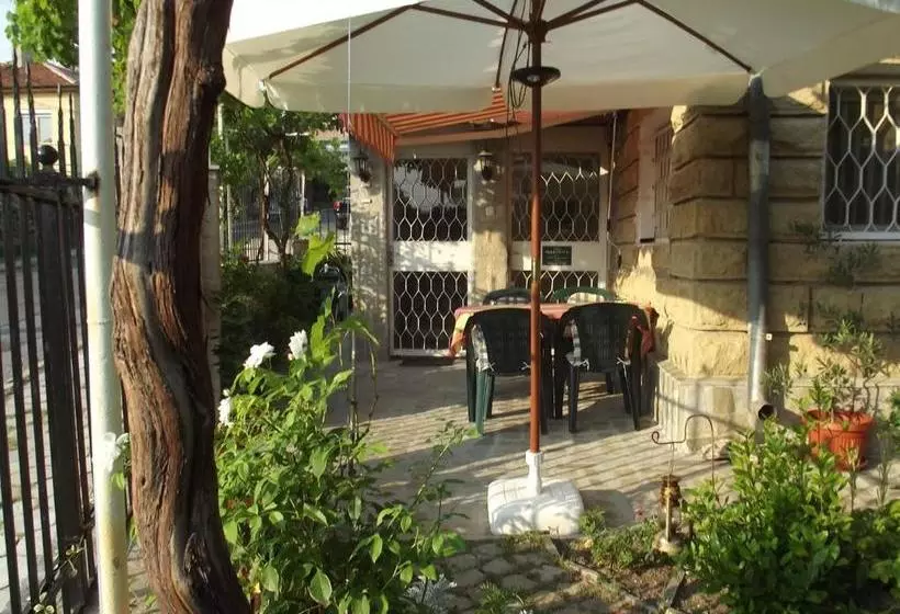 ペンション стаи за гости пламена