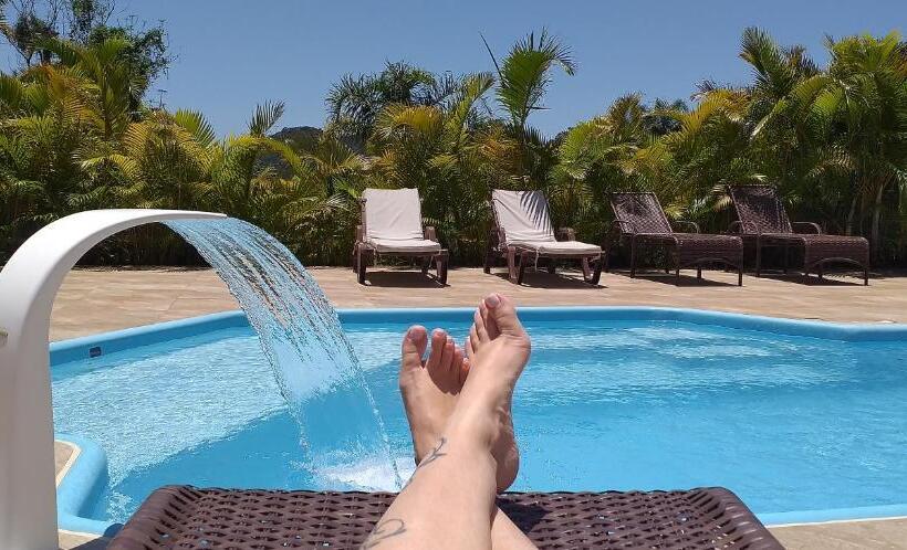 פנסיון Pousada Gauleses