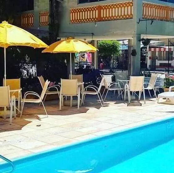 Majatalo Pousada Recanto Dos Girassóis