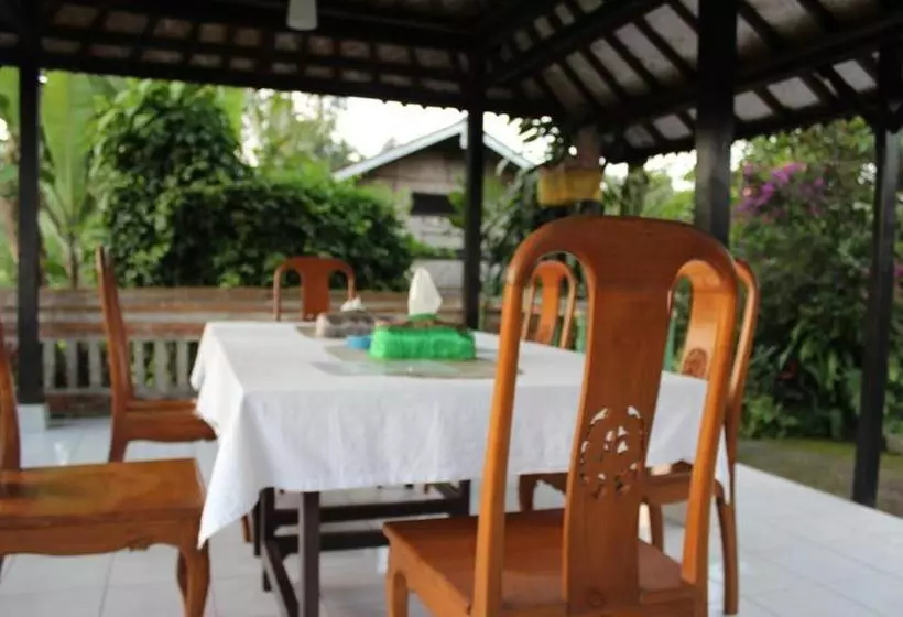Majatalo Puri Agung Inn