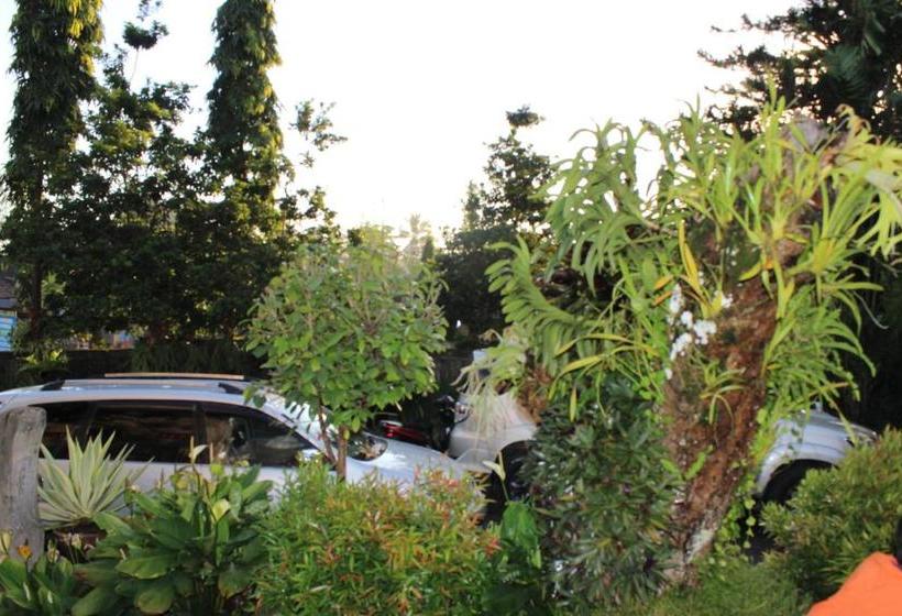 ペンション Puri Agung Inn