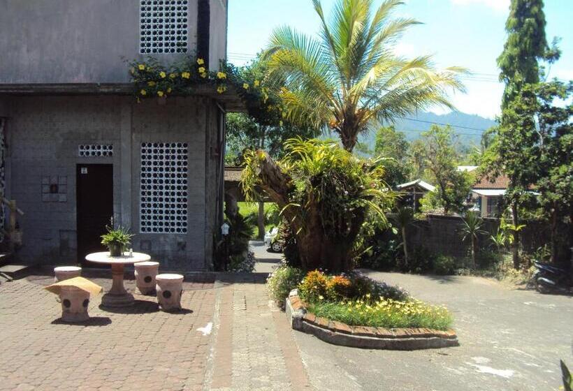 ペンション Puri Agung Inn