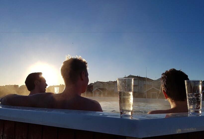 פנסיון Sea Lodge Smögen